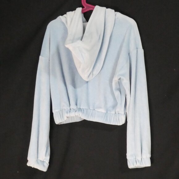 U KIDS | small (7-8) | Soft and Plush Light Blue Velour Zip-Up Hoodie | NWOT - Picture 3 of 14